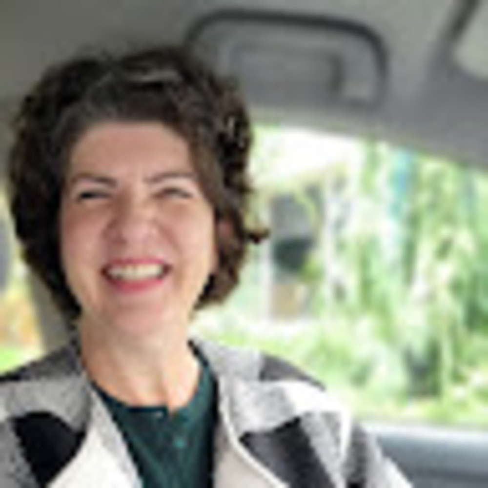 Meet your Posher, Jennifer